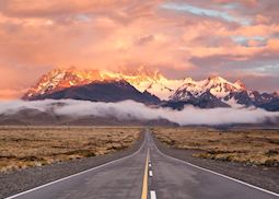 Road towards the Fitzroy Massif, near El Chaltén, Argentina