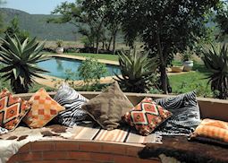 Fugitive's Drift Guesthouse, The Battlefields