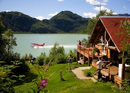 Redoubt Bay Lodge, Redoubt Bay