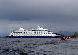MV Stella Australis