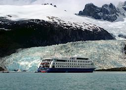 MV Stella Australis