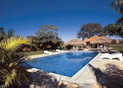 Pool at Hotel Porto Jofre