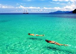 Snorkelling with Raja Laut