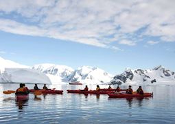 Kayaking excursion from the M/S Expedition