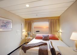 Captain Stateroom, Safari Endeavour