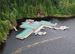 Knight Inlet Lodge, British Columbia