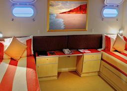 Ocean class, True North Cruise
