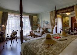 Lord Byron Suite