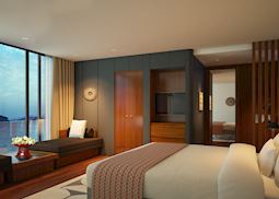 Aqua Mekong, Suite without balcony