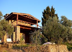 Güllü Konaklari, Şirince