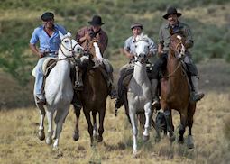 Gauchos at Estancia Los Potreros