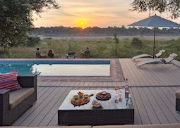 Flatdogs Camp, South Luangwa National Park