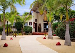 The Lodge at Jaguar Reef