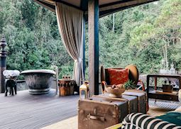 Tent living area, Shinta Mani Wild