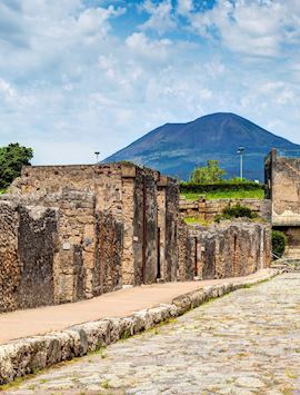 Street overlooking Vesuvius, Pompeii