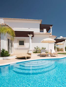 Vila Atlântico, Vila Vita Parc Resort & Spa, Porches