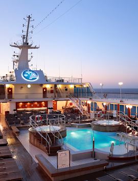 Pool Deck, Azamara