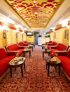 Maharani restaurant, Palace on Wheels , Delhi
