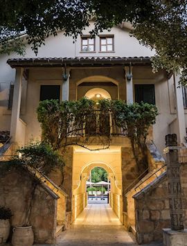 Columbia Beach Resort, Pissouri