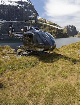 Scenic flight over Fiordland, New Zealand