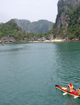 Kayaking, Halong Bay