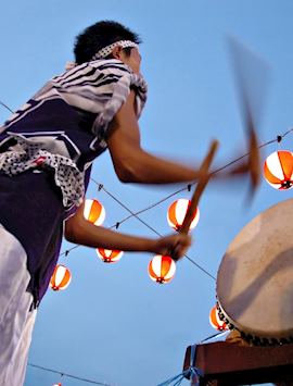 Bon odori drummer, Japan
