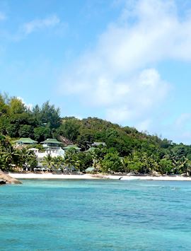 L'Archipel seen from the sea, Praslin