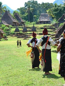 Traditional dance, Belaraghi, Flores