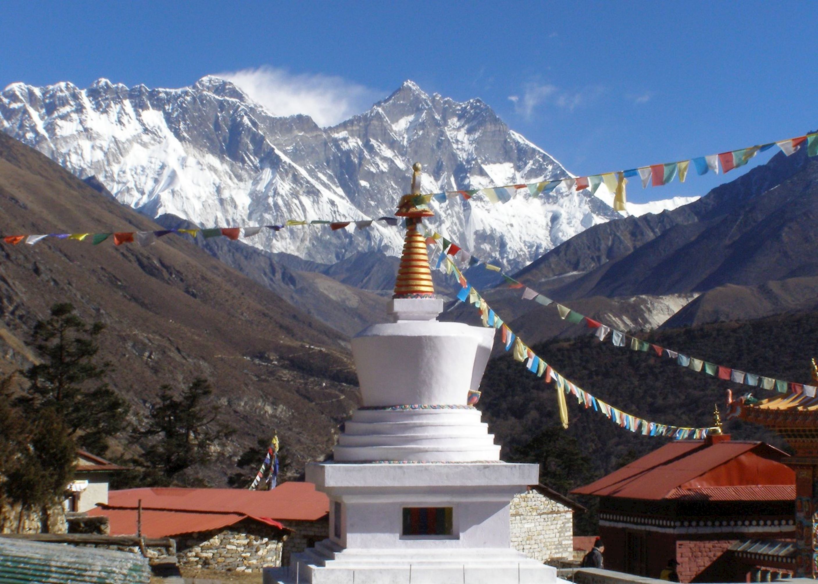 trek to tengboche