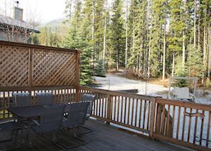 Deck overlooking the wildlife corridor behind Off our Rockies Deck overlooking the wildlife corridor behind Off our Rockies