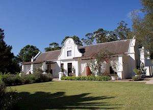 Lairds Lodge, Plettenberg Bay Lairds Lodge, Plettenberg Bay