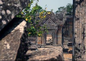 The crumbled ruins of Preah Vihear The crumbled ruins of Preah Vihear