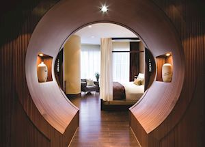 Suite at the Shangri-La Hotel, Toronto Suite at the Shangri-La Hotel, Toronto