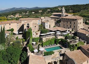 Crillon le Brave, Crillon-le-Brave Crillon le Brave, Crillon-le-Brave