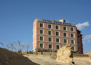 Petra Moon Hotel
