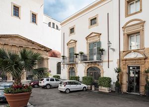 Palazzo Brunaccini, Palermo
