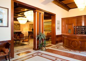 Hotel Pierre, Florence