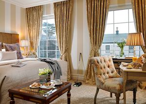 Killarney Royal, Killarney