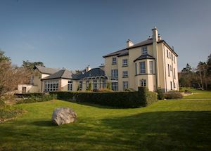 Screebe House, Rosmuck, Connemara Screebe House, Rosmuck, Connemara