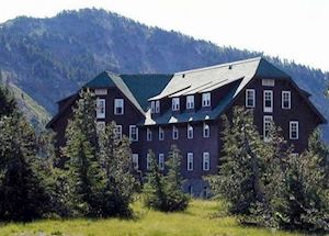 Crater Lake Lodge, Crater Lake National Park Crater Lake Lodge, Crater Lake National Park