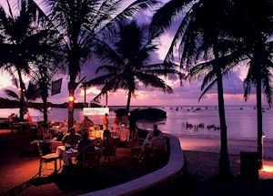 Dining under the stars at Hemingways Hotel, Watamu