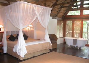 Honeymoon suite, Hluhluwe River Lodge Honeymoon suite, Hluhluwe River Lodge