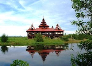 The traditional restaurant at Mrauk U Princess, Mrauk U The traditional restaurant at Mrauk U Princess, Mrauk U