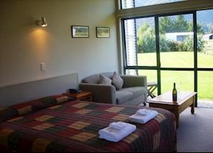 Standard studio, Sunset Motel, Fox Glacier Standard studio, Sunset Motel, Fox Glacier