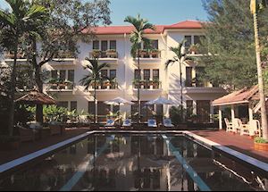 The swimming pool at the Savoy Hotel, Yangon The swimming pool at the Savoy Hotel, Yangon