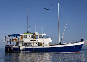 M.Y Samba, Galapagos Islands M.Y Samba, Galapagos Islands