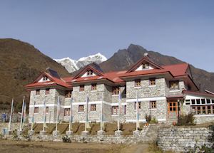 Everest Summit Lodge, Tashinga