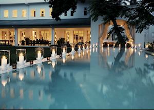 Swimming pool, Oyster Bay Hotel