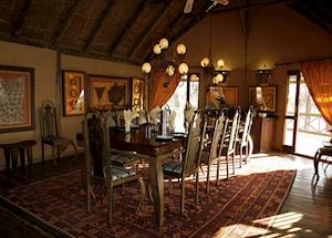 Deception Valley Lodge, Central Kalahari