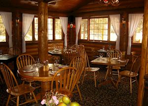 Restaurant at Baker Creek Chalets, Lake Louise